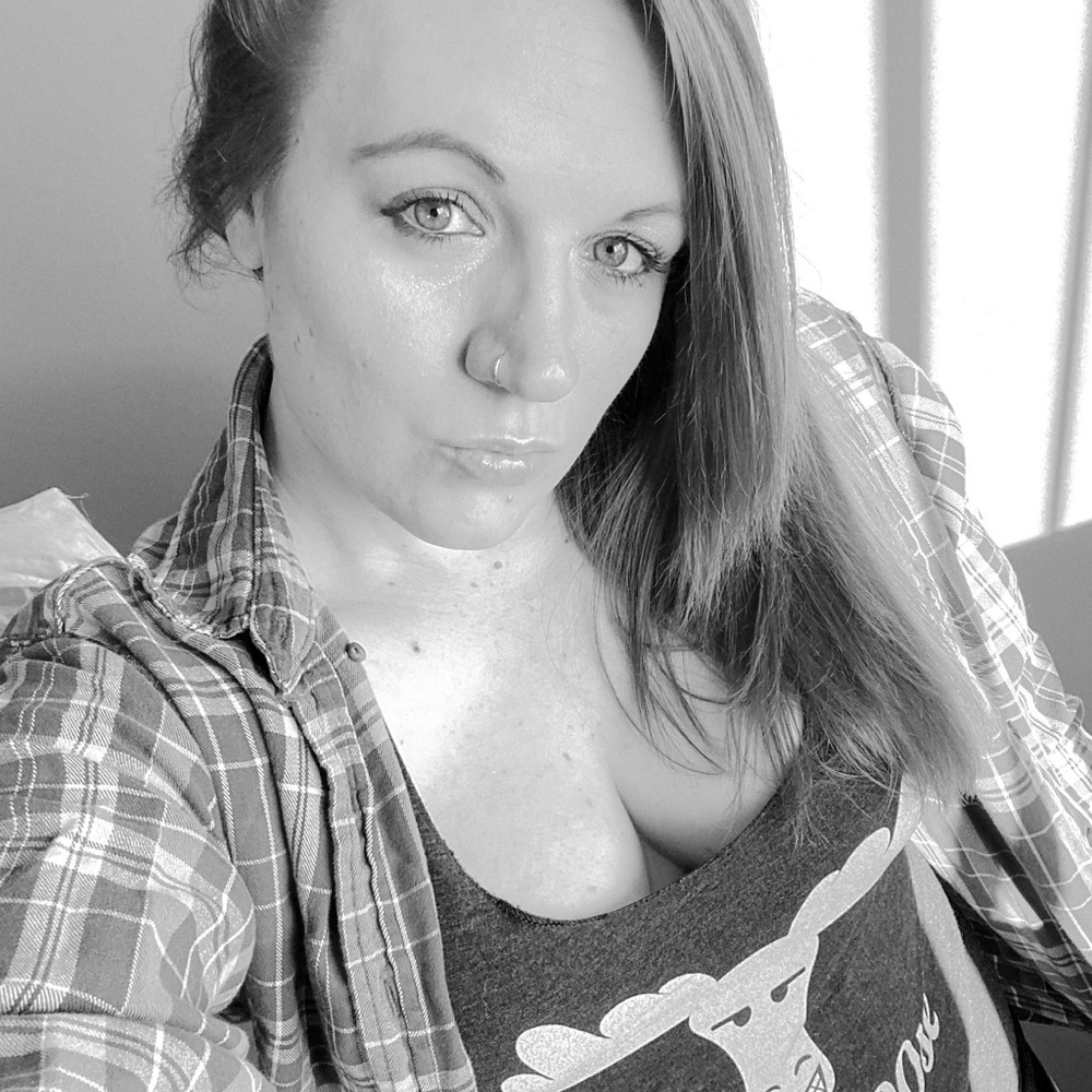 Meet your Posher, Candi